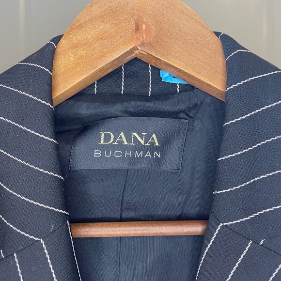 Vintage Dana Buchman Pinstripe Suit - Everything old is new again - Picture 3 of 6